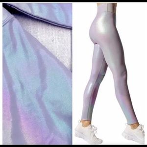 New Carbon38 Iridescent High Leggings